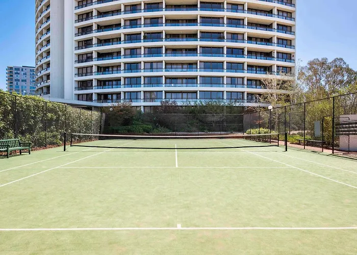 Breakfree Capital Tower Apartments Canberra